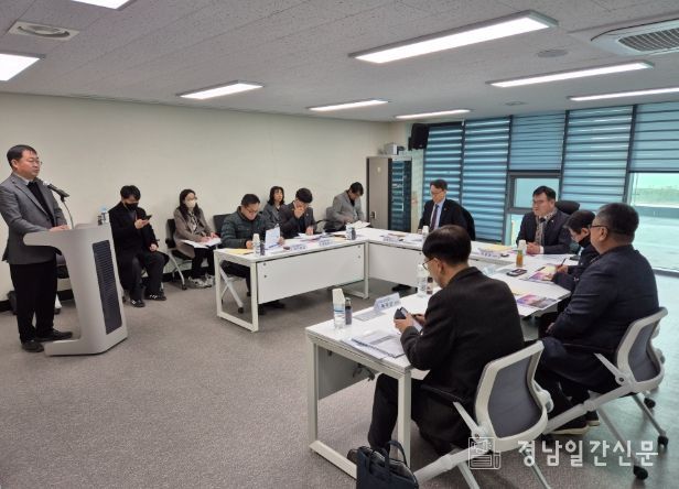 무인기종합타운 발전 방향 및 활성화 방안 논의