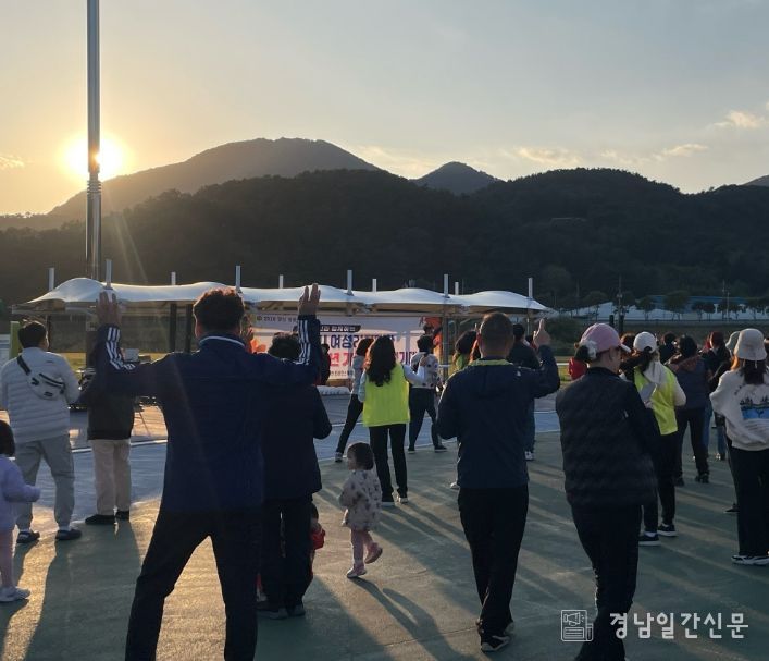 여성리더대학 10주년 기념 건강걷기