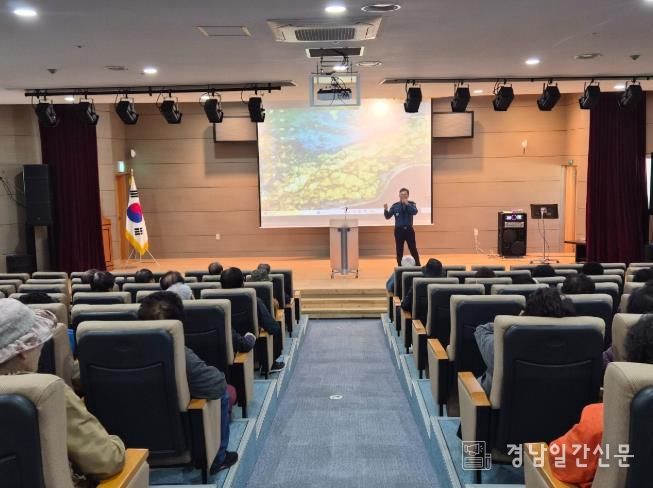 남해군 창선노인대학, 류정식 창선파출소장 초청 특강