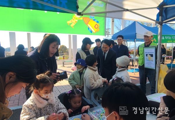 미래세대와 함께하는 2025년 뻔뻔(fun)마켓