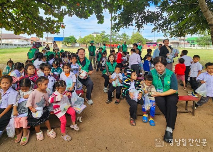 넝하이초등학교 방문사진