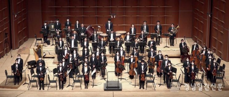 상필하모닉오케스트라와 정기연주회