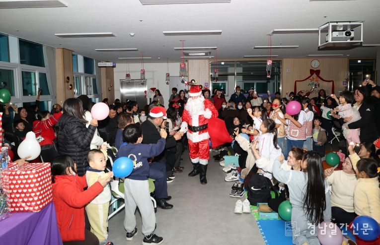 고성군, 다문화가족과 함께하는 ‘다(多)같이 미리 크리스마스’ 행사 개최