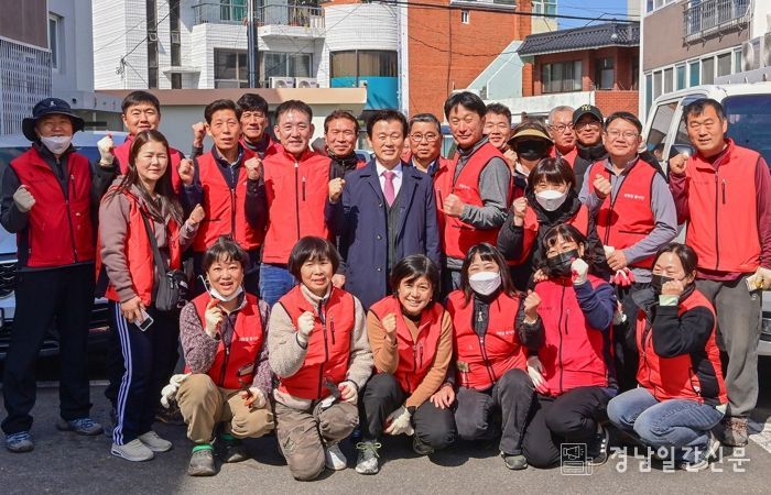 진주시, 세쌍둥이 출산예정 가정 통합지원 ‘감동도 3배’