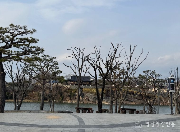 망경동 남가람공원 ‘진주성을 한눈에’조망명소로 새단장