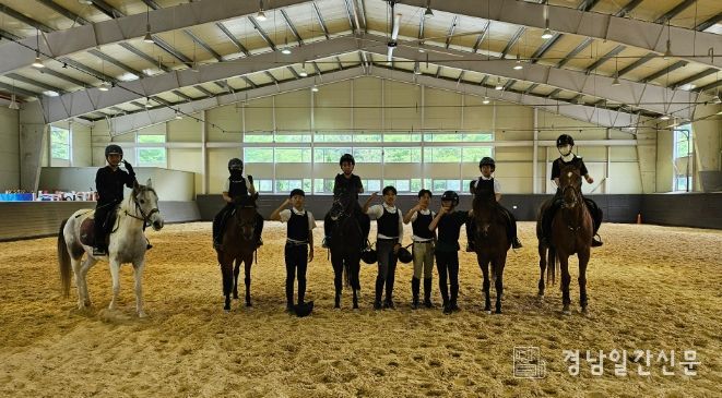 2026년 함안군 유소년 승마단 본격 운영