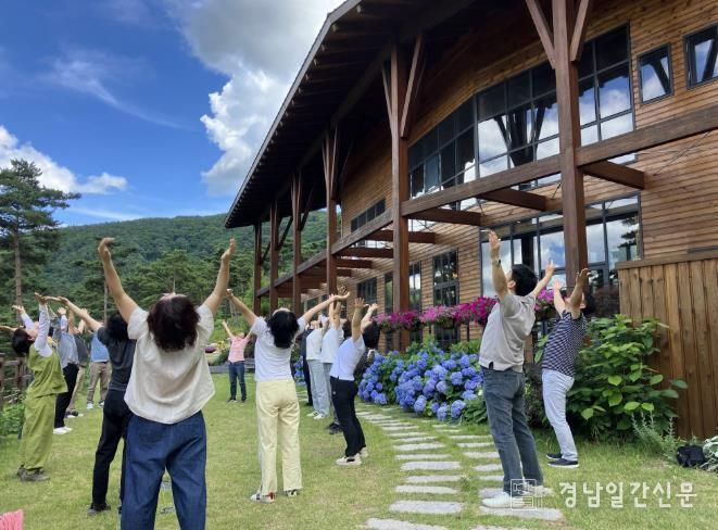 산청군, “치유의 숲에서 힐링하세요”