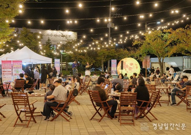 「청년 슬세권」문화거리로 경남의 365 핫플레이스